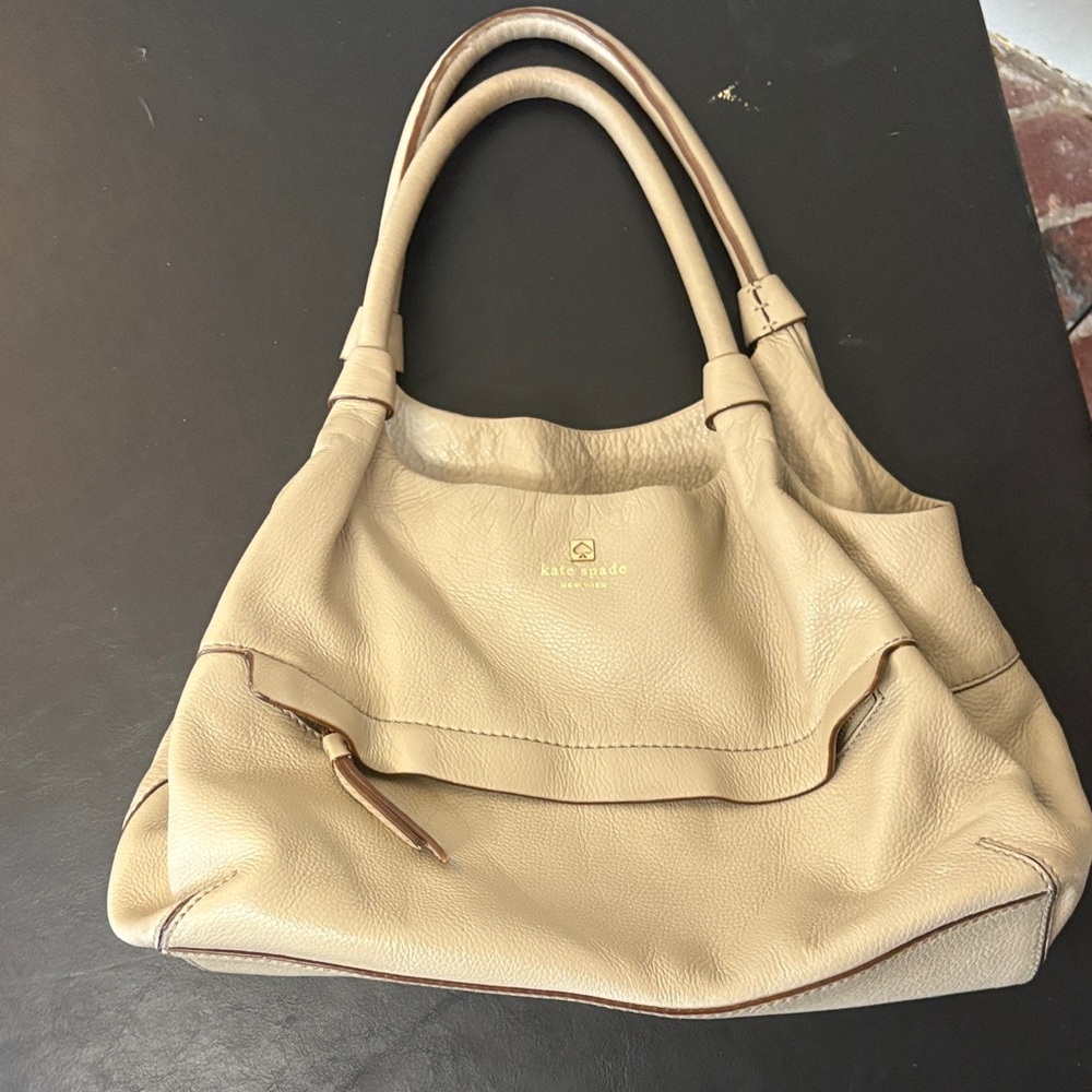 Kate Spade New York Neutral Medium Shoulder Handbag Zip Front Pocket Leather